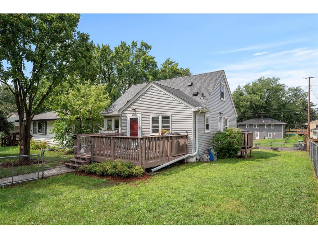 4846 6th Street NE Columbia Heights MN 55421 6449614 image1