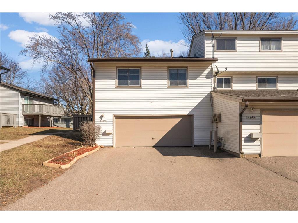 4847 Grenwich Way N Oakdale MN 55128 6502950 image1