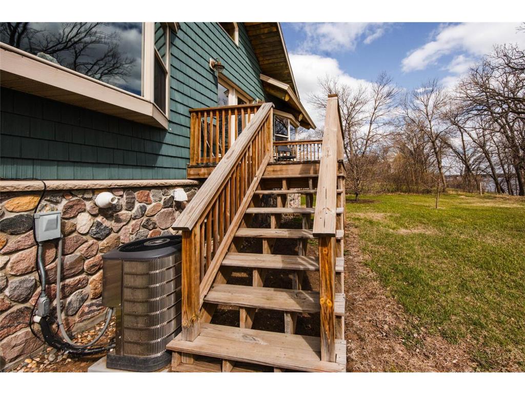 48484 Flicker Lane Ottertail MN 56571 - West Leaf 7058509 image16