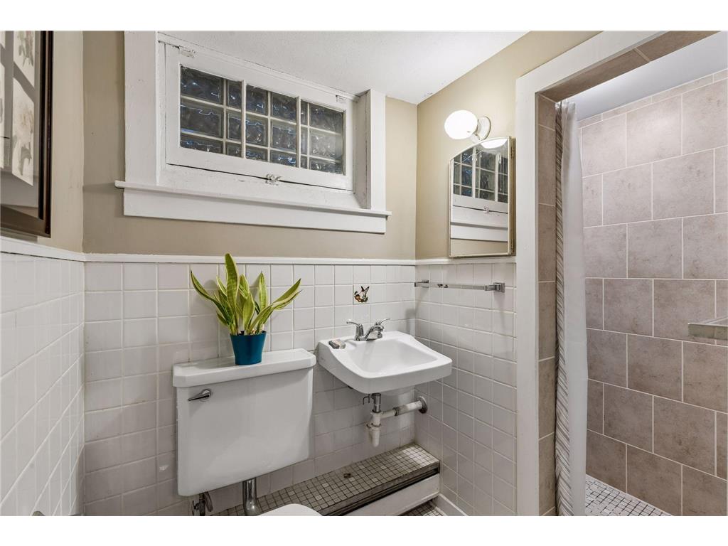 4849 12th Avenue S Minneapolis MN 55417 7079674 image37