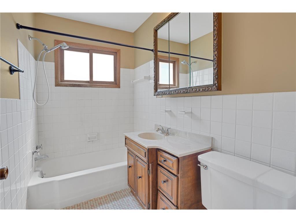 4849 5th Street NE Columbia Heights MN 55421 6797248 image9