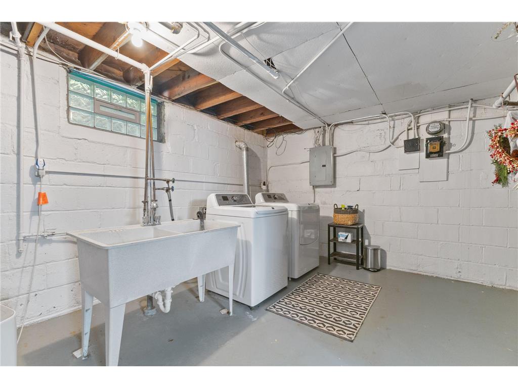 4849 Portland Avenue Minneapolis MN 55417 6743491 image25