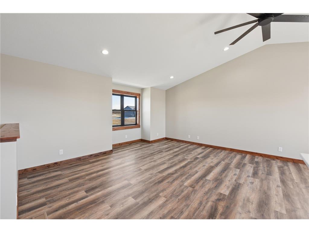 485 Coyote Way New Richmond WI 54017 6805536 image6