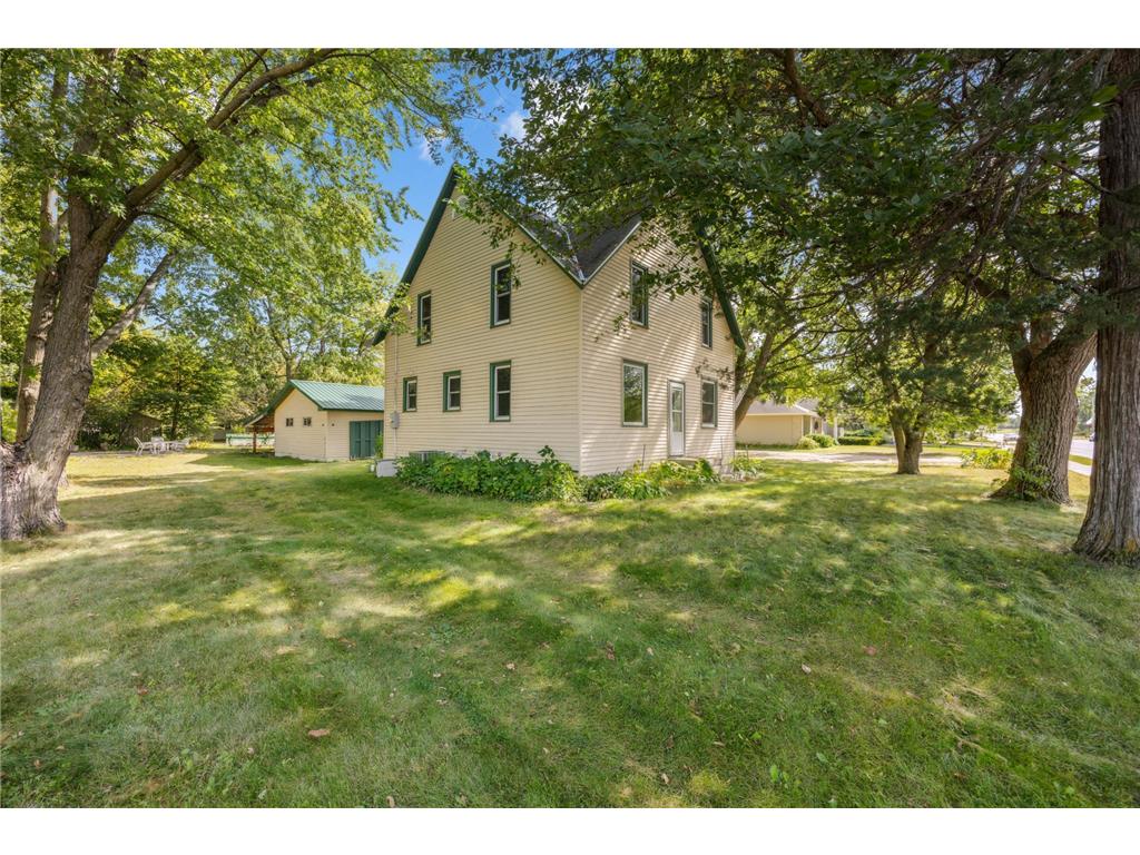 485 State Street S Eden Valley MN 55329 6605608 image1