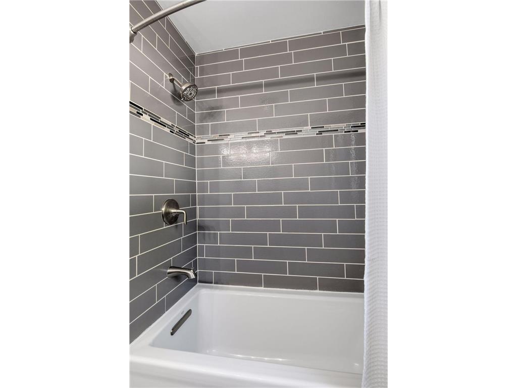 4850 W 64th Street Edina MN 55435 7075827 image23