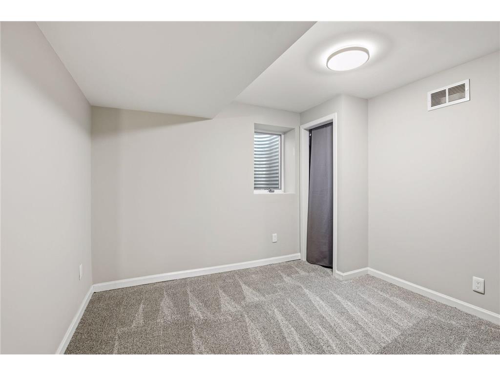 4850 W 64th Street Edina MN 55435 7075827 image38