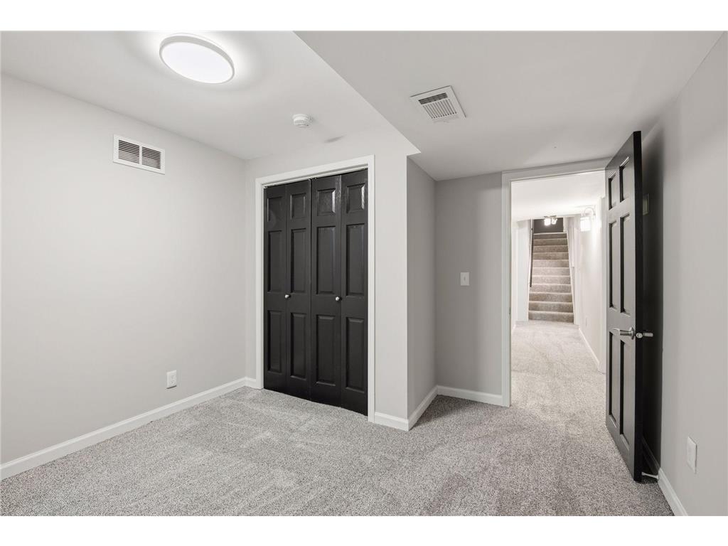 4850 W 64th Street Edina MN 55435 7075827 image39