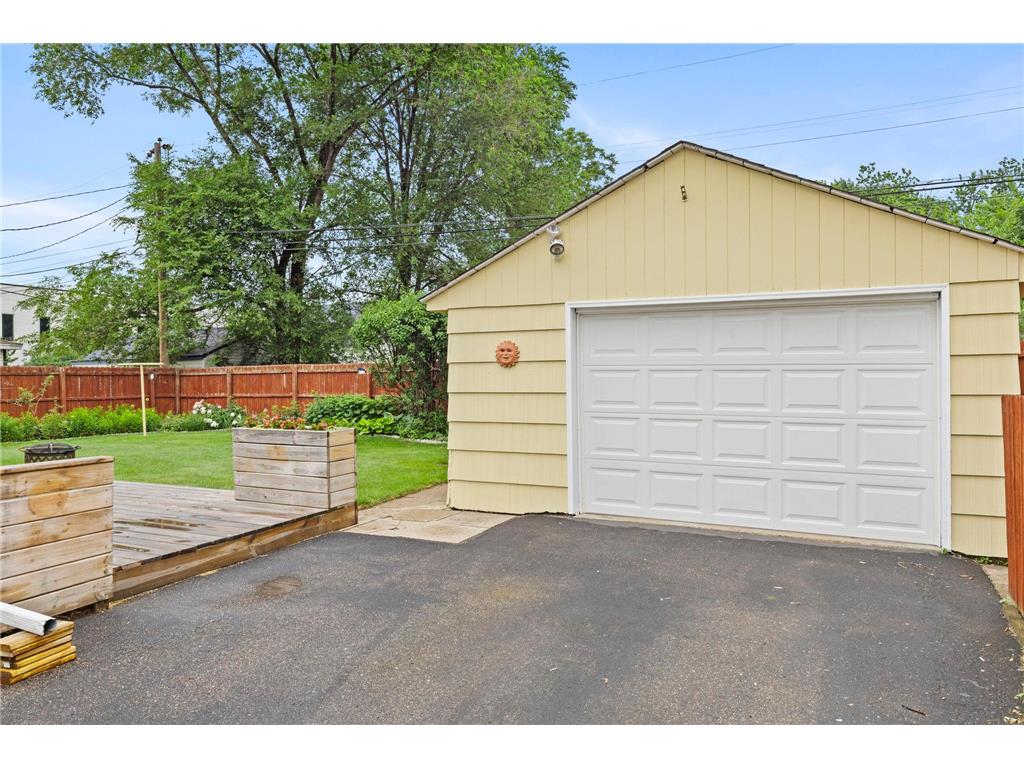 4850 Zane Avenue N Crystal MN 55429 7083972 image42