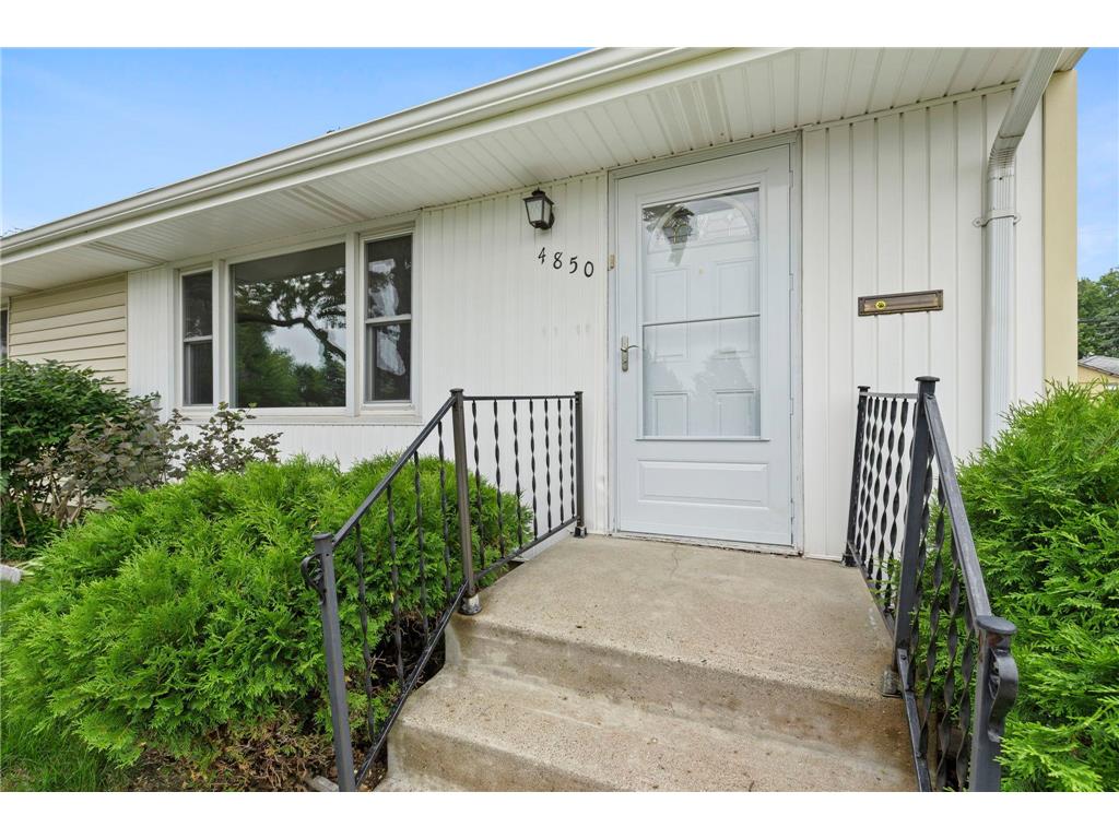 4850 Zane Avenue N Crystal MN 55429 7083972 image8