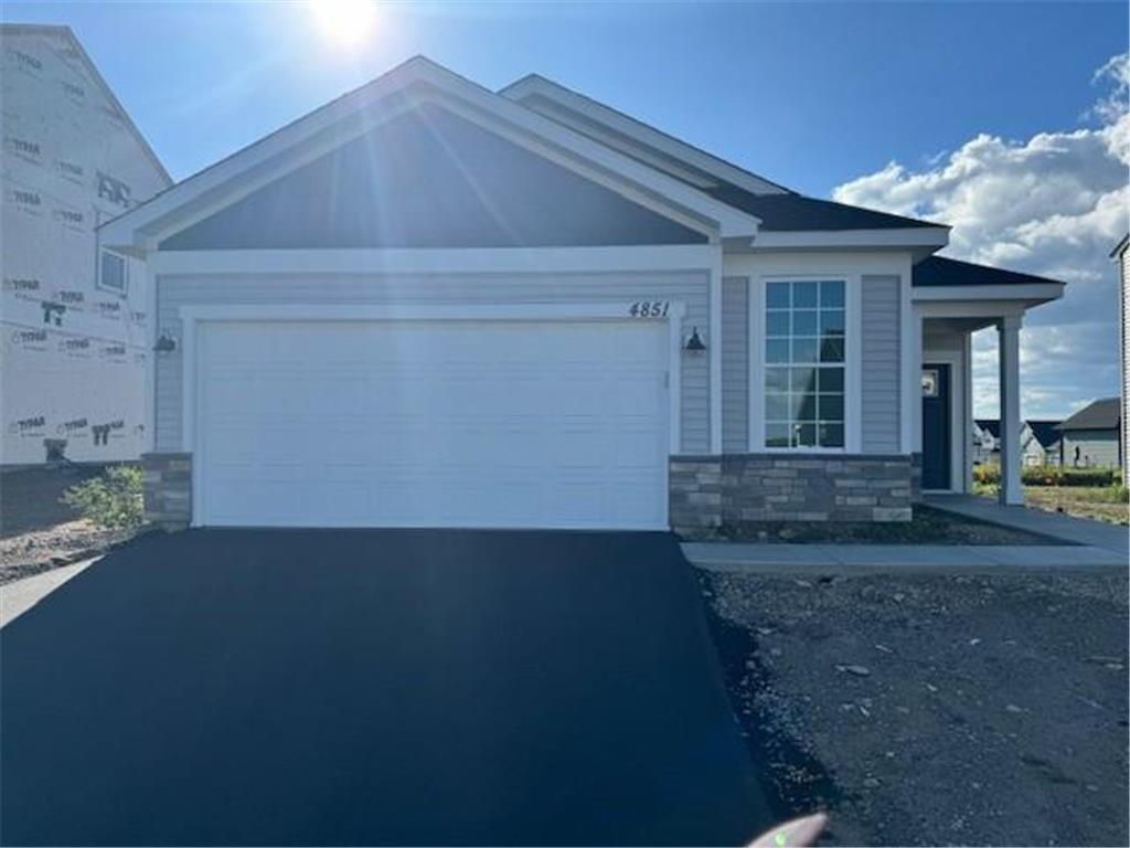 4851 Airlake Drive Woodbury MN 55129 6591330 image1