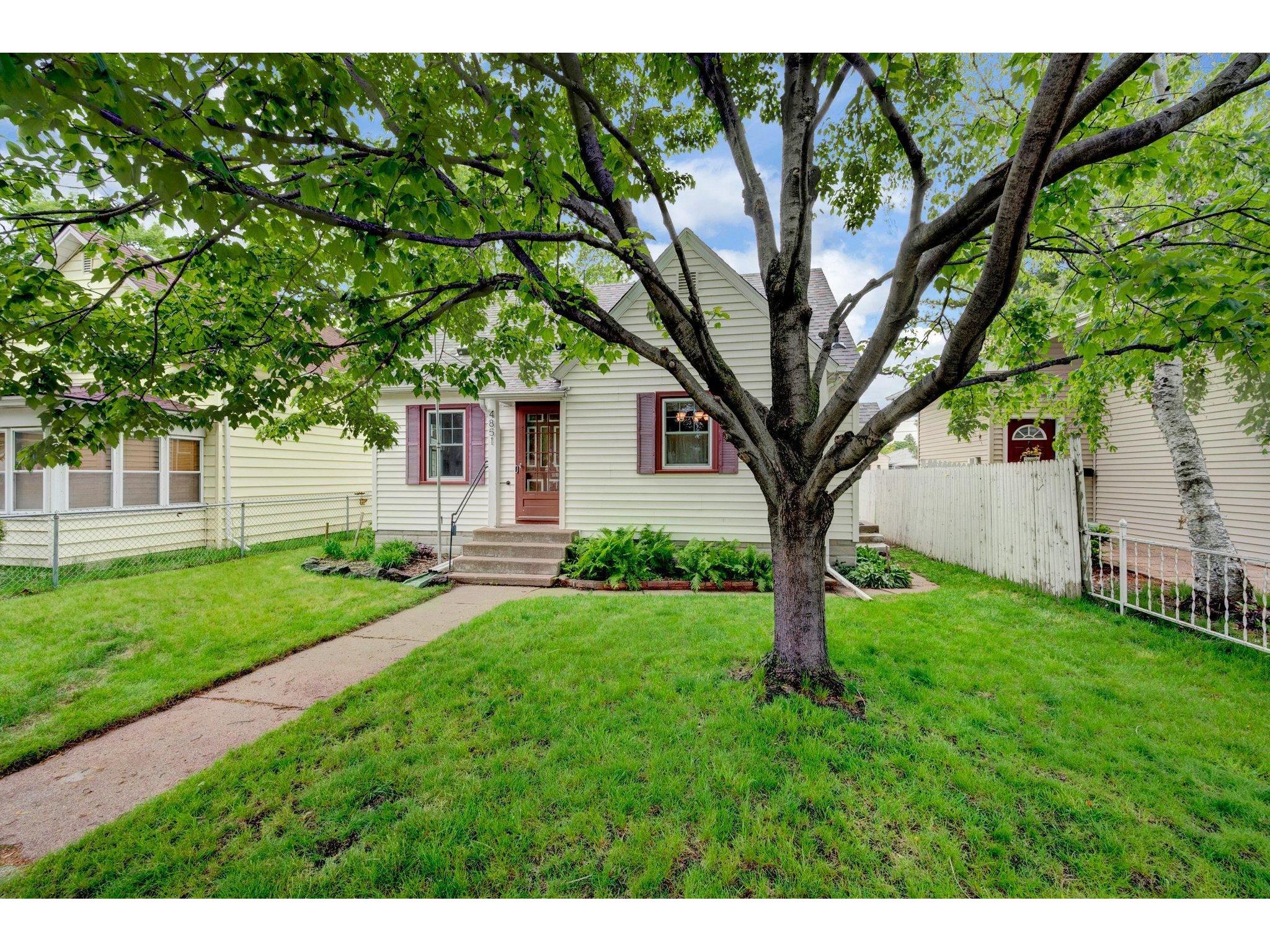 4851 Camden Avenue N, Minneapolis, MN 55430 MLS 5759175 Edina Realty