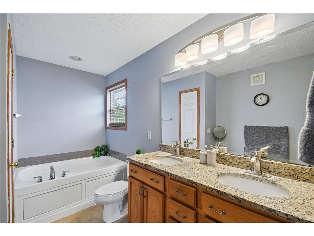 4851 Woodland Avenue Shakopee MN 55379 7095285 image13