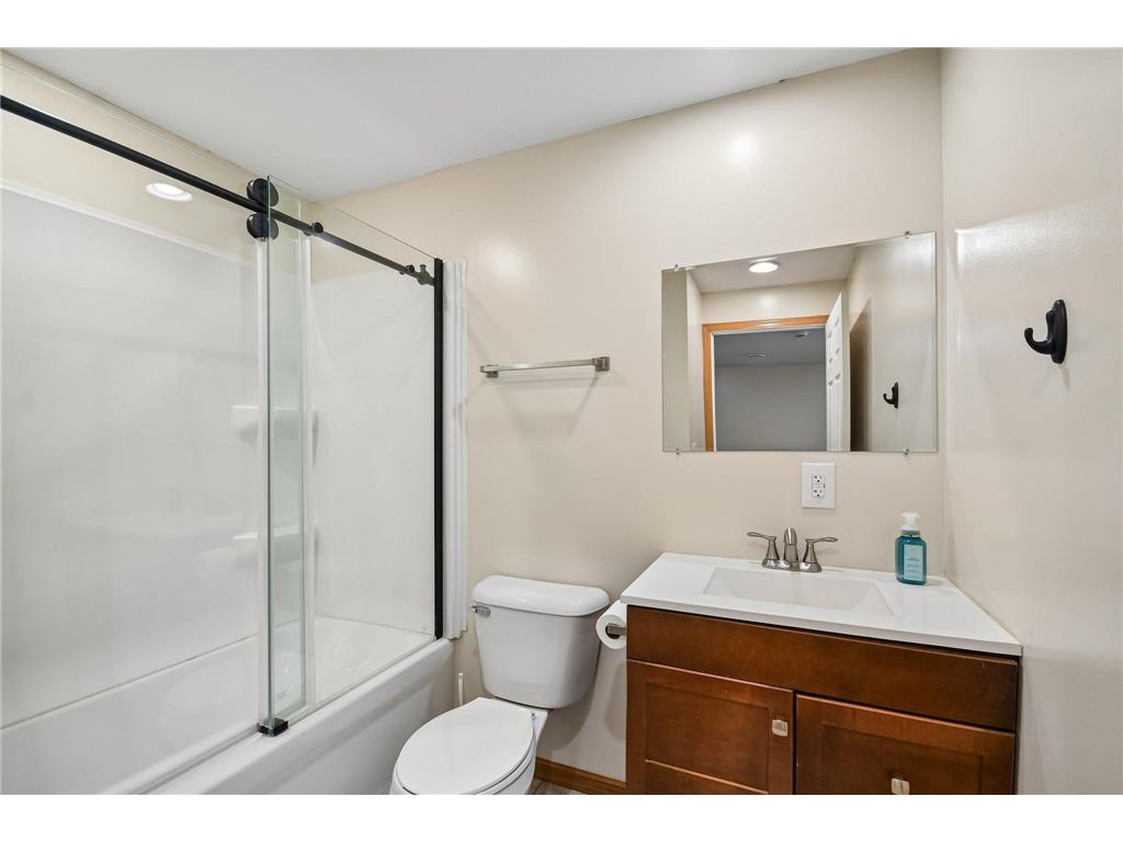 4851 Woodland Avenue Shakopee MN 55379 7095285 image22