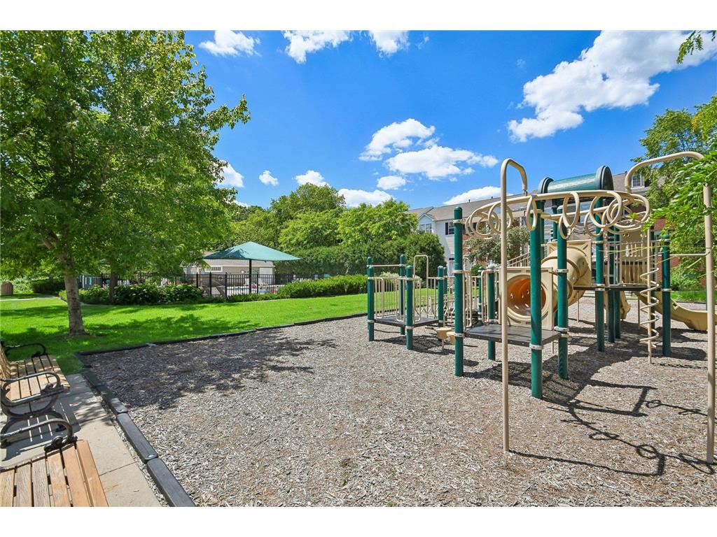 4851 Woodland Avenue Shakopee MN 55379 7095285 image28