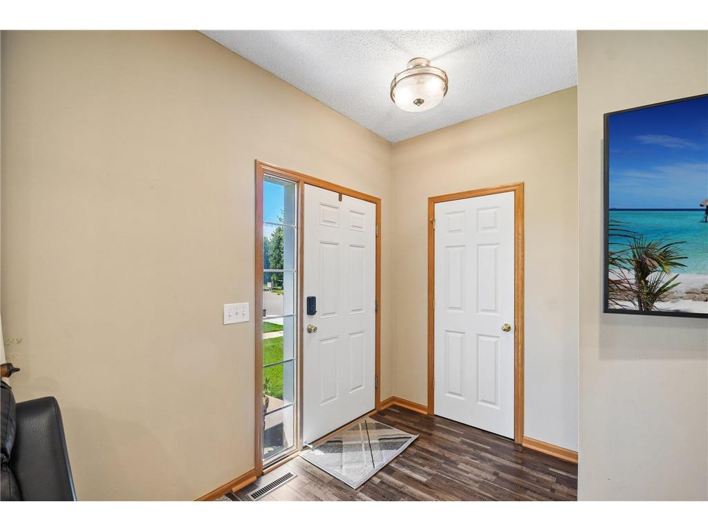 4851 Woodland Avenue Shakopee MN 55379 7095285 image3
