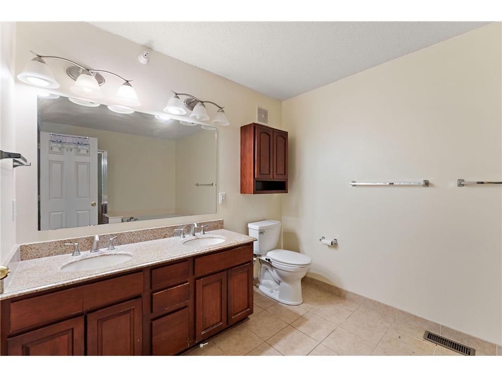 4852 Bisset Lane #9504 Inver Grove Heights MN 55076 6799831 image13