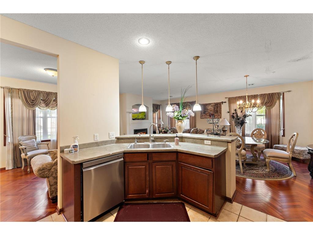 4852 Bisset Lane #9504 Inver Grove Heights MN 55076 6799831 image4