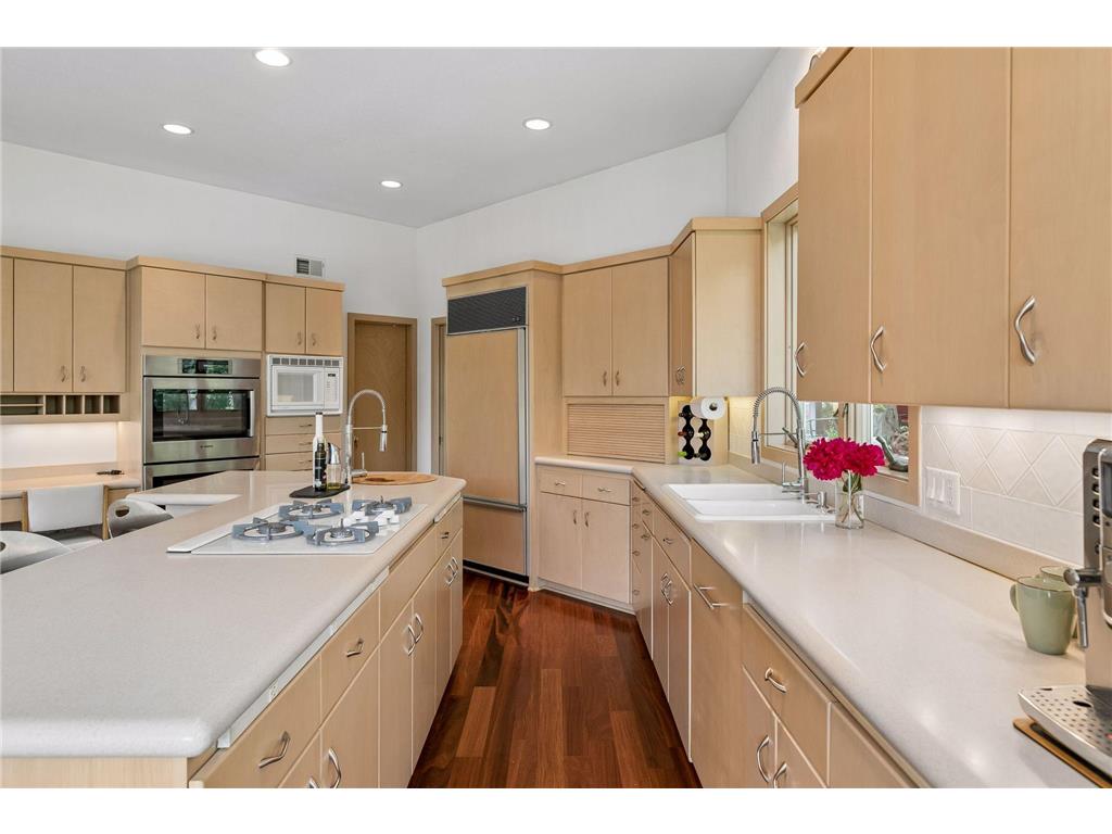 4854 Four Seasons Court Eagan MN 55122 7058788 image28