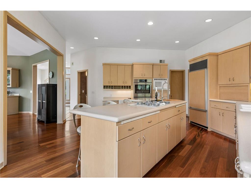 4854 Four Seasons Court Eagan MN 55122 7058788 image29