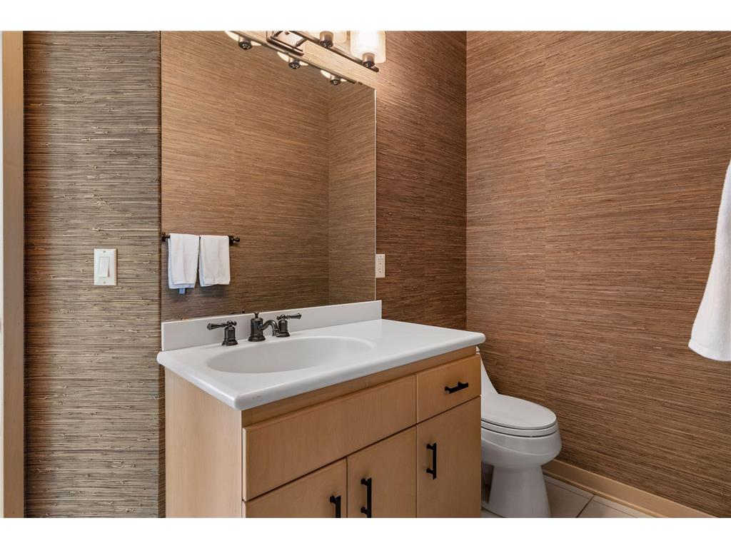 4854 Four Seasons Court Eagan MN 55122 7058788 image34