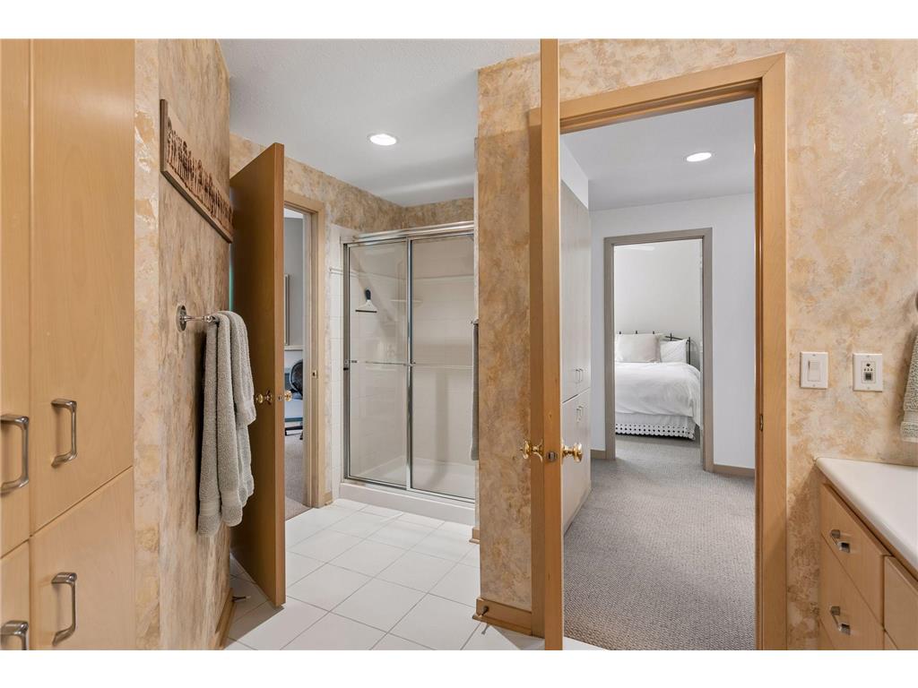 4854 Four Seasons Court Eagan MN 55122 7058788 image60