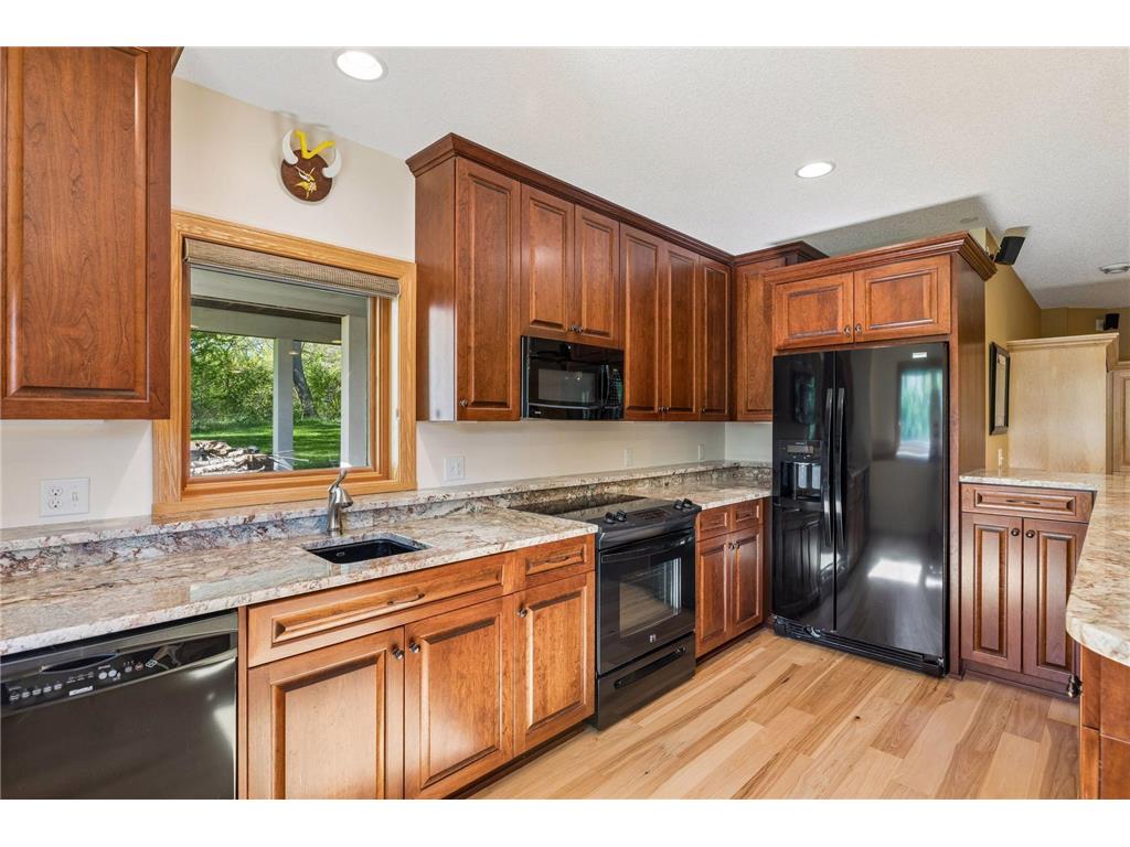 4854 Linden Trail N Lake Elmo MN 55042 7063588 image37