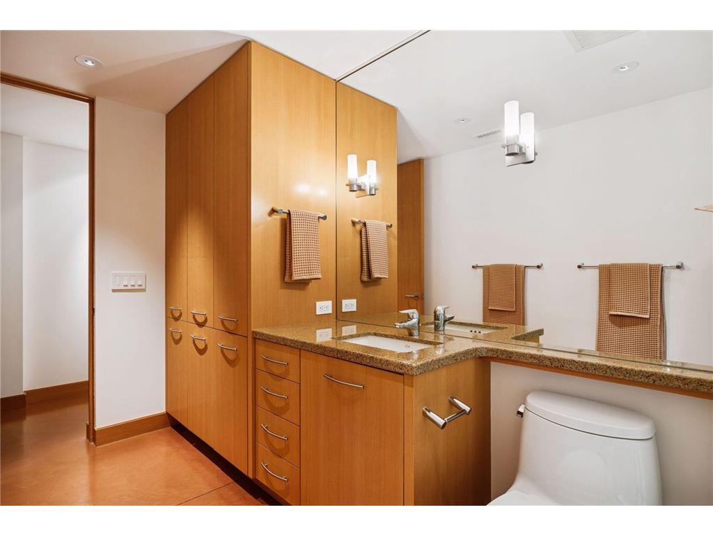 4855 E Lake Harriet Parkway Minneapolis MN 55419 - Harriet Lake 6793679 image57