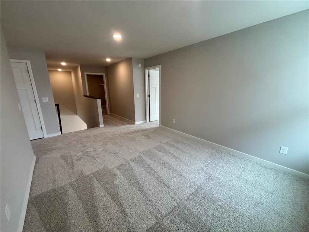 4855 Island Park Drive Woodbury MN 55129 7022210 image17