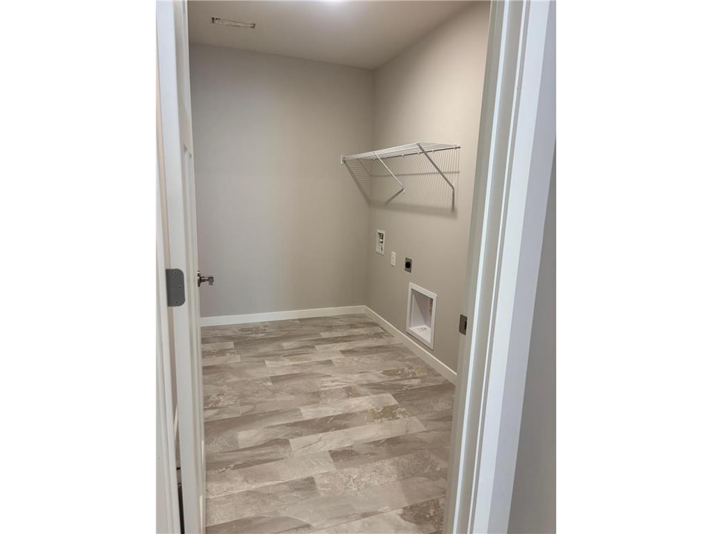 4855 Island Park Drive Woodbury MN 55129 7022210 image26