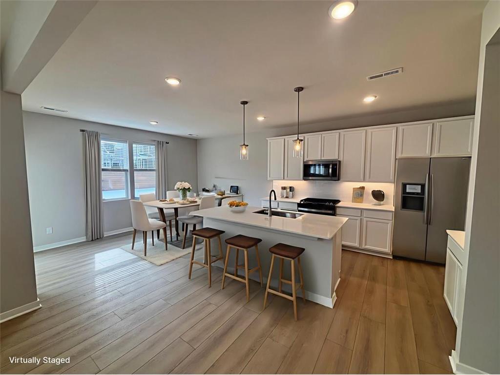 4855 Island Park Drive Woodbury MN 55129 7022210 image3