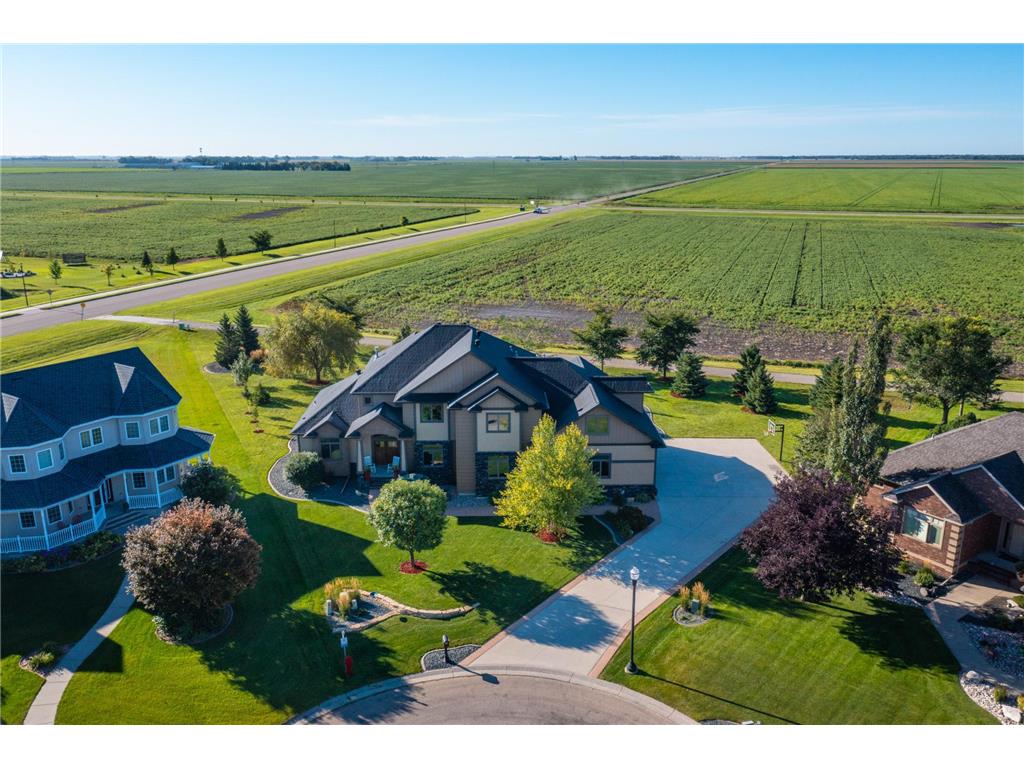 4856 2nd Street SW Moorhead MN 56560 7064925 image2
