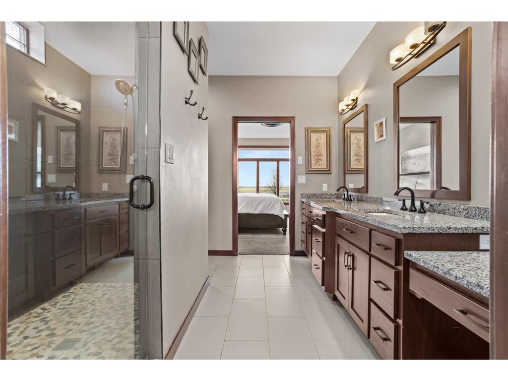 4856 2nd Street SW Moorhead MN 56560 7064925 image30