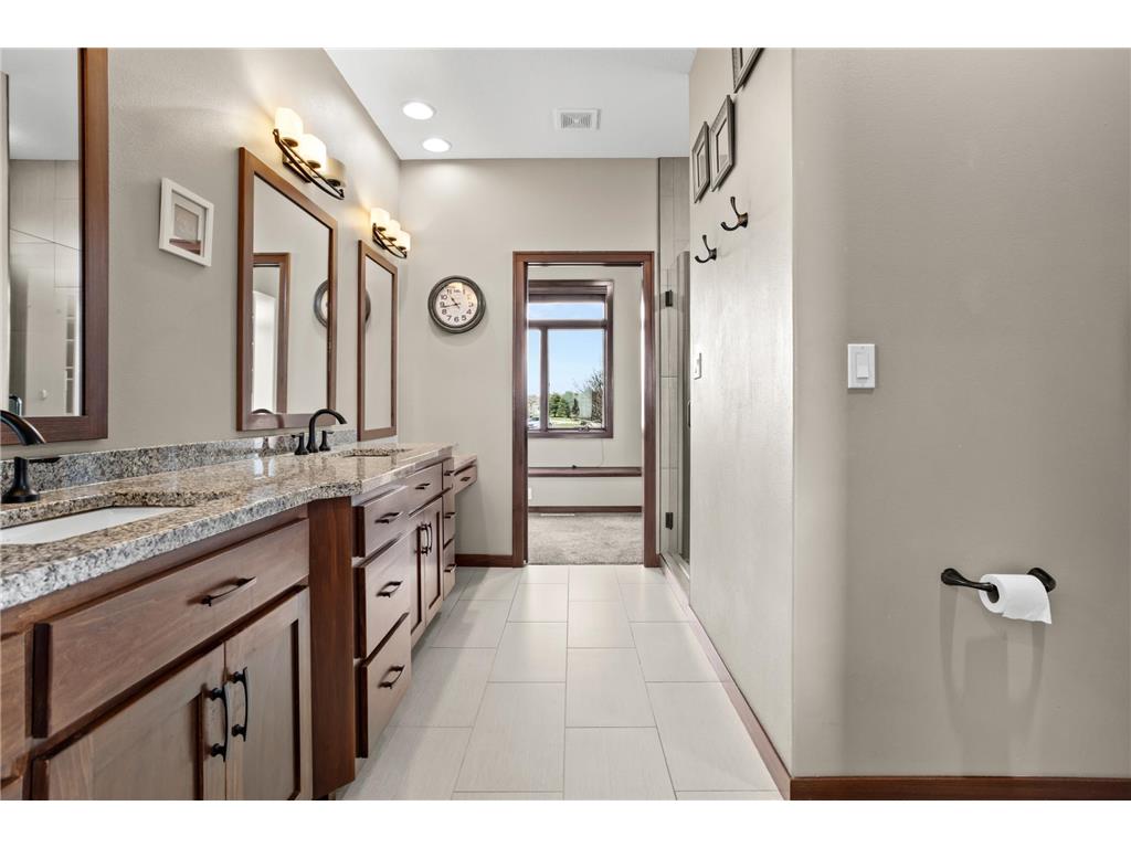 4856 2nd Street SW Moorhead MN 56560 7064925 image31