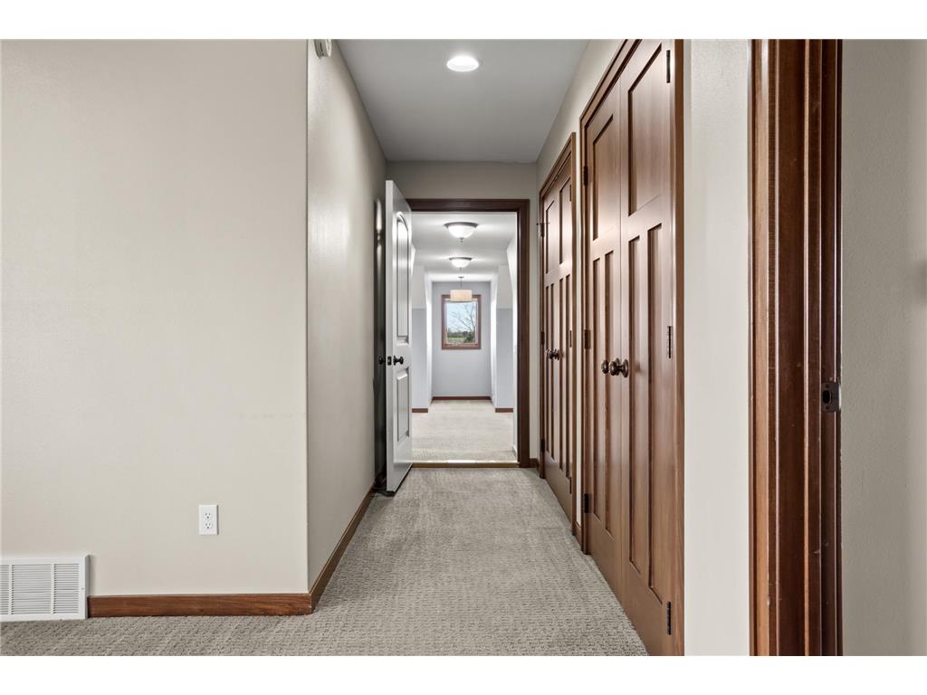 4856 2nd Street SW Moorhead MN 56560 7064925 image48