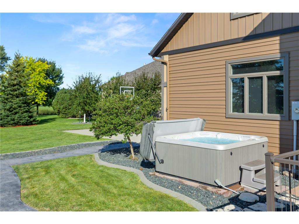 4856 2nd Street SW Moorhead MN 56560 7064925 image71