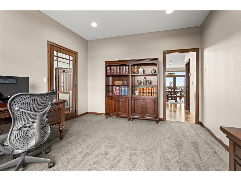 4856 2nd Street SW Moorhead MN 56560 7064925 image8