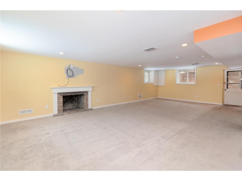 4858 Irving Avenue S Minneapolis MN 55419 7039074 image14