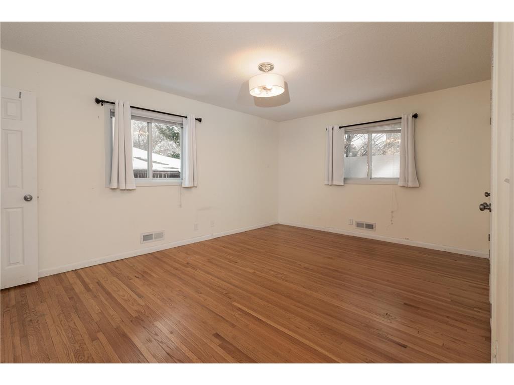 4858 Irving Avenue S Minneapolis MN 55419 7039074 image16