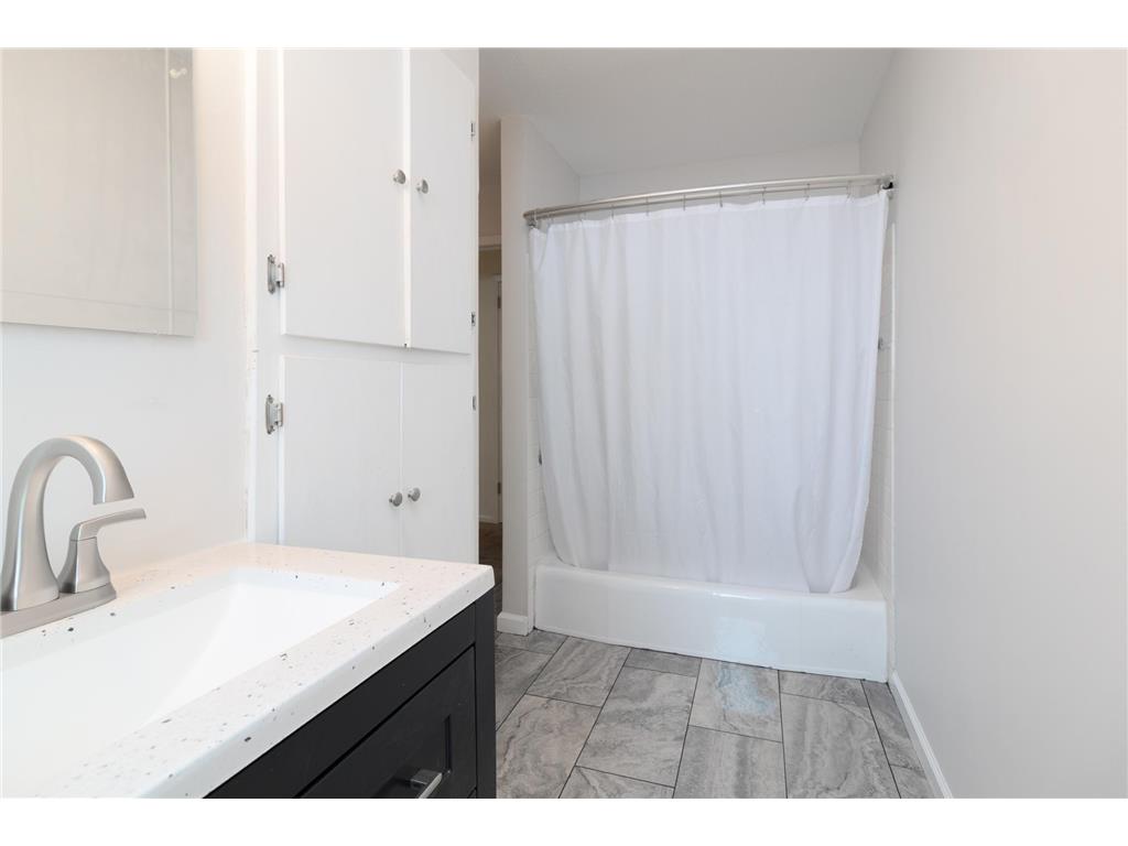 4858 Irving Avenue S Minneapolis MN 55419 7039074 image22