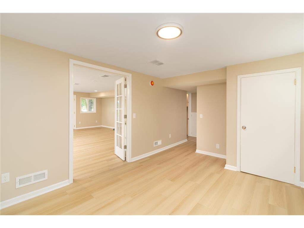 4858 Irving Avenue S Minneapolis MN 55419 7095174 image25