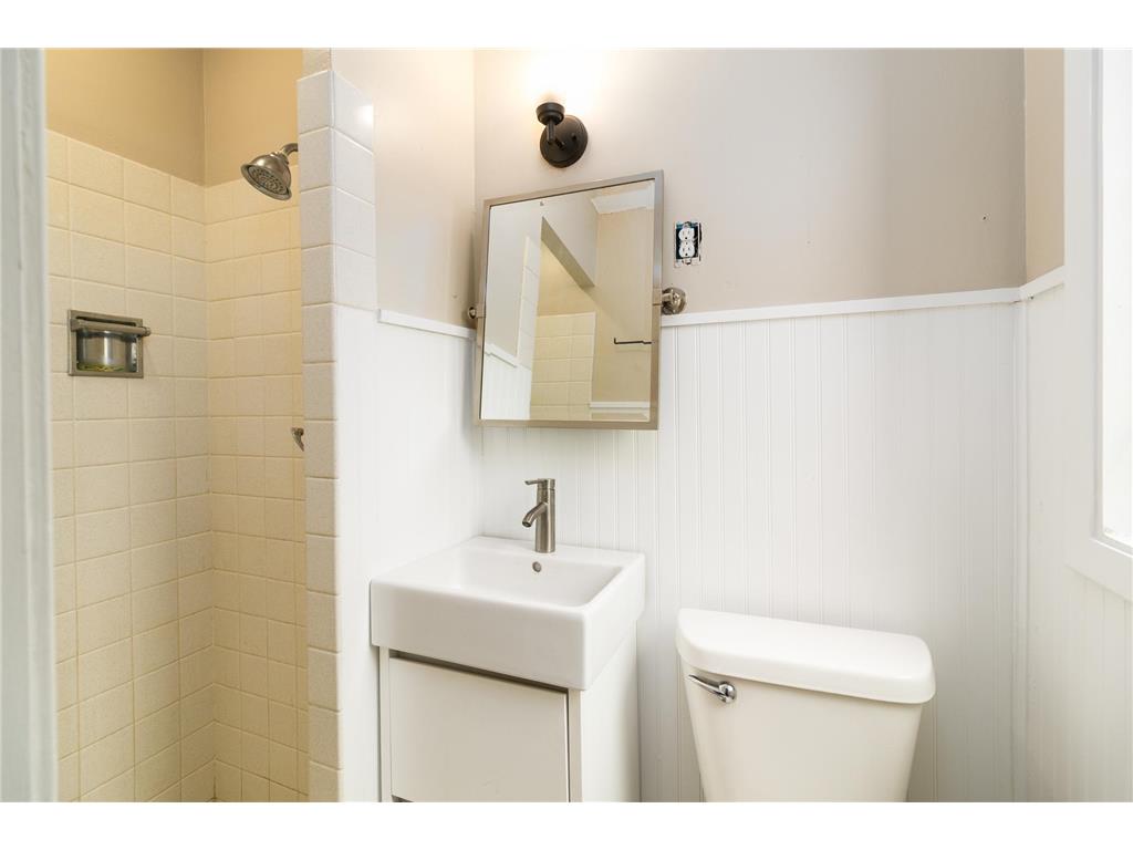 4858 Irving Avenue S Minneapolis MN 55419 7095174 image37