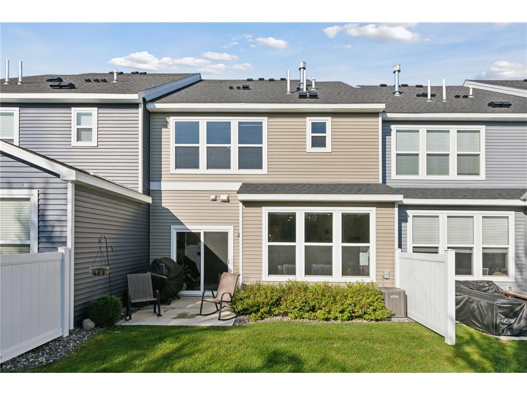 4860 Avery Court Eagan MN 55123 7021214 image2