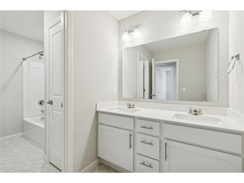 4860 Avery Court Eagan MN 55123 7021214 image29
