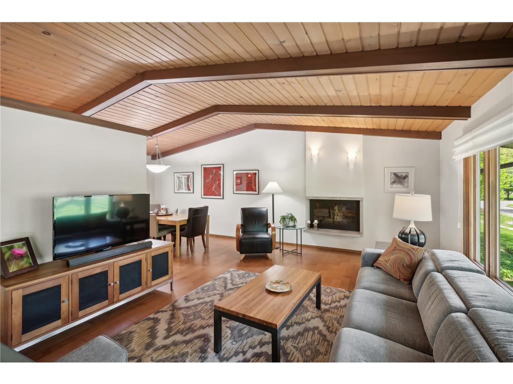 4860 Kingsberry Lane Minnetonka MN 55345 6529698 image1