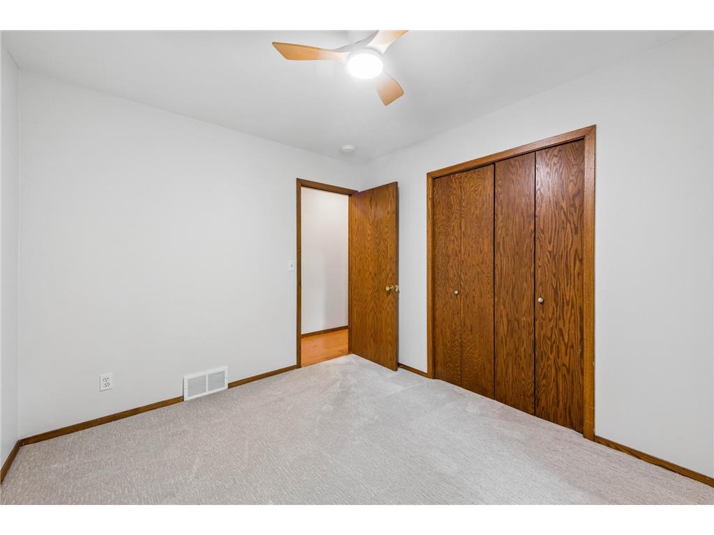 4860 Kingsberry Lane Minnetonka MN 55345 7064430 image17