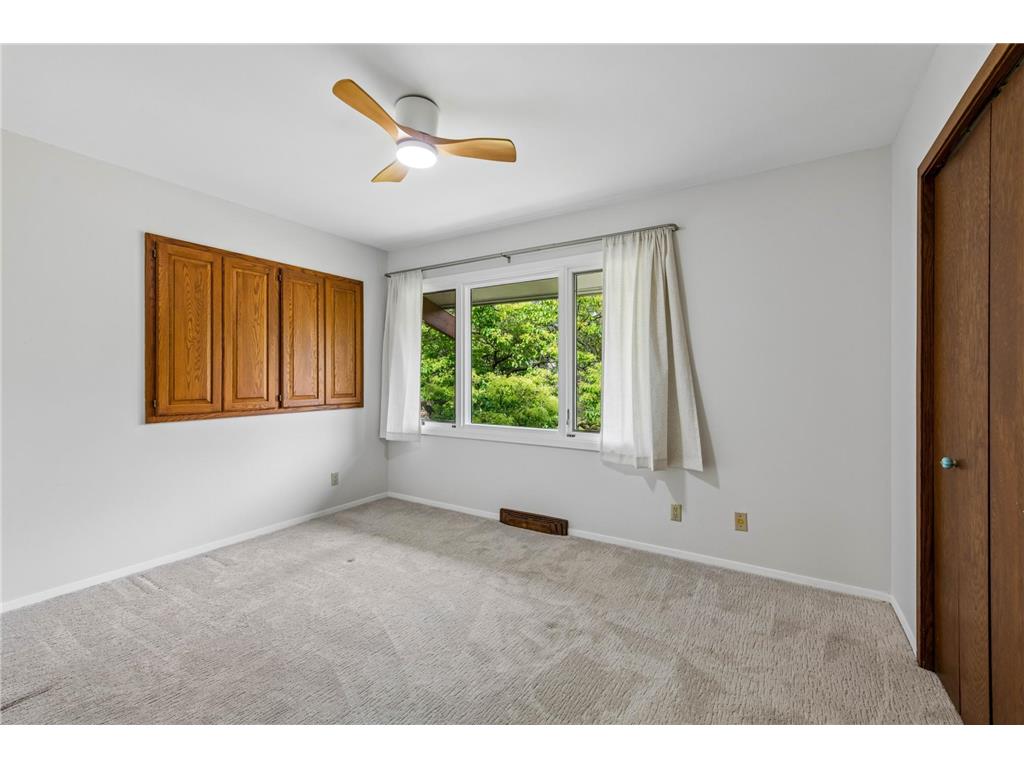 4860 Kingsberry Lane Minnetonka MN 55345 7064430 image18