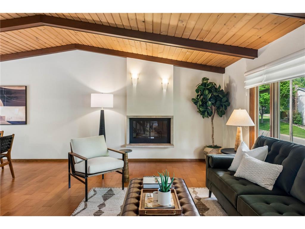 4860 Kingsberry Lane Minnetonka MN 55345 7064430 image4
