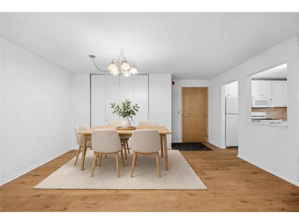 4860 Park Commons Drive #211 Saint Louis Park MN 55416 - Wolfe Park 7044362 image2