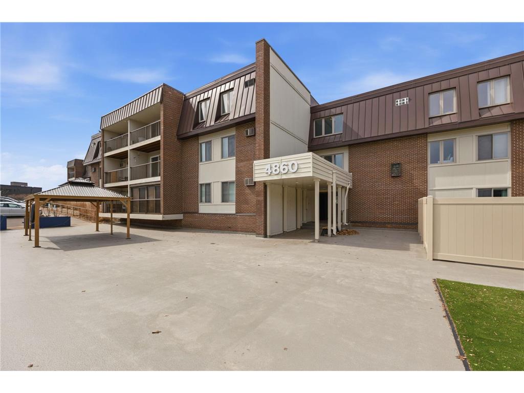 4860 Park Commons Drive #211 Saint Louis Park MN 55416 - Wolfe Park 7044362 image44