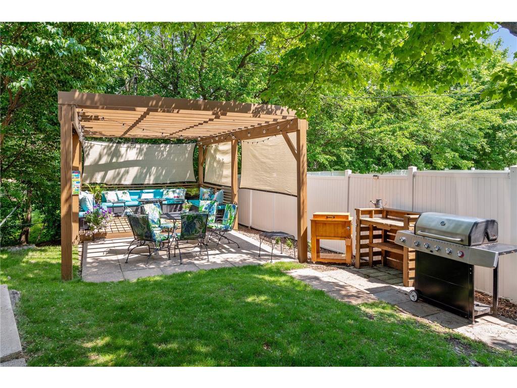 4860 W 64th Street Edina MN 55435 6687773 image1